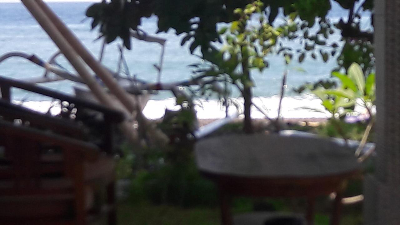 Warung Pantai Bungalows Amed  Exterior photo